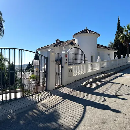 Villa Torre Alta *